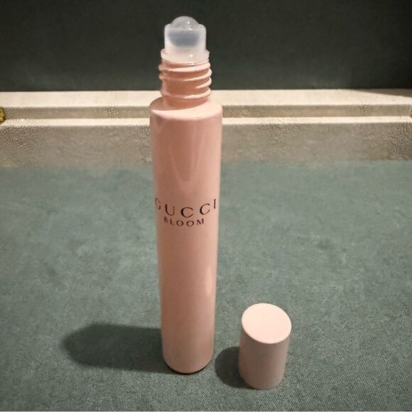 GUCCI BLOOM PERFUME – MINI LUXURY, MAJOR IMPACT - Picture 8 of 17